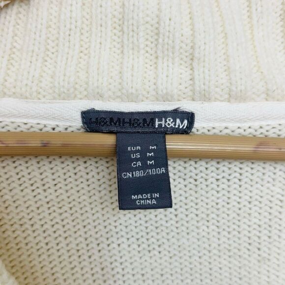 H&M Cream cable Knit Cozy Coastal Grandma Quite Luxury Sz M - Picture 4 of 5
